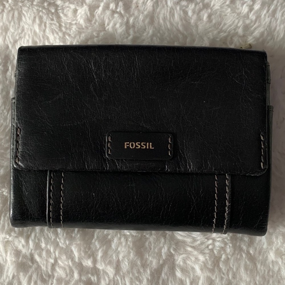 Fossil wallet